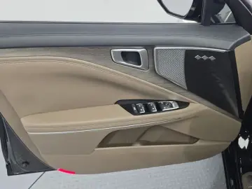 2023 Kia K8 с пробегом 47 992 км