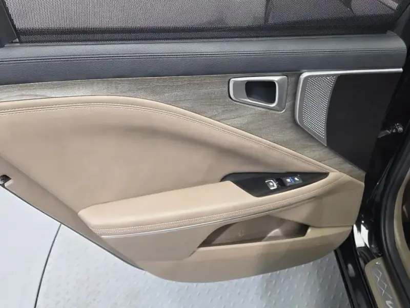 2023 Kia K8 с пробегом 47 992 км