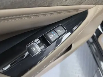 2023 Kia K8 с пробегом 47 992 км