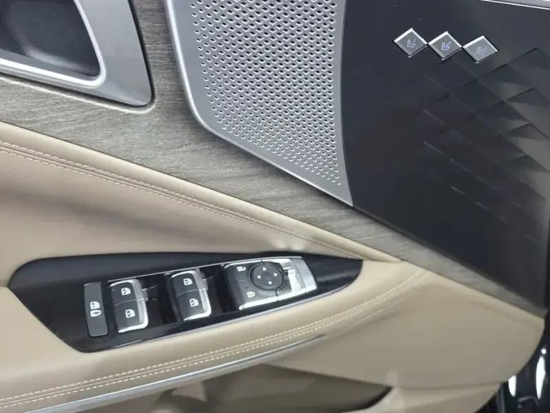 2023 Kia K8 с пробегом 47 992 км