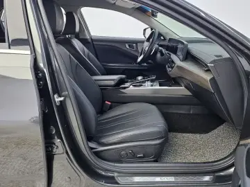 2023 Kia K8 с пробегом 74 058 км