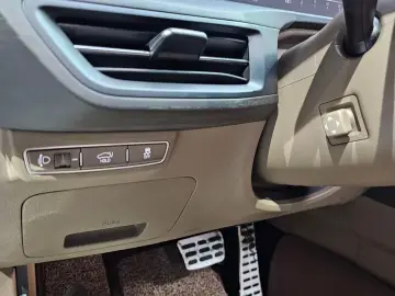 2023 Kia K8 с пробегом 21 702 км
