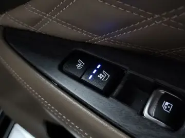2023 Kia K8 с пробегом 65 670 км