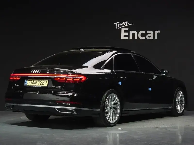 2021 Audi A8 с пробегом 92 522 км