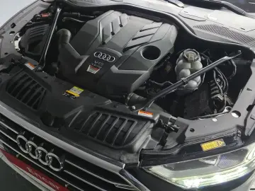 2021 Audi A8 с пробегом 92 522 км
