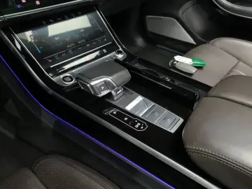 2021 Audi A8 с пробегом 92 522 км