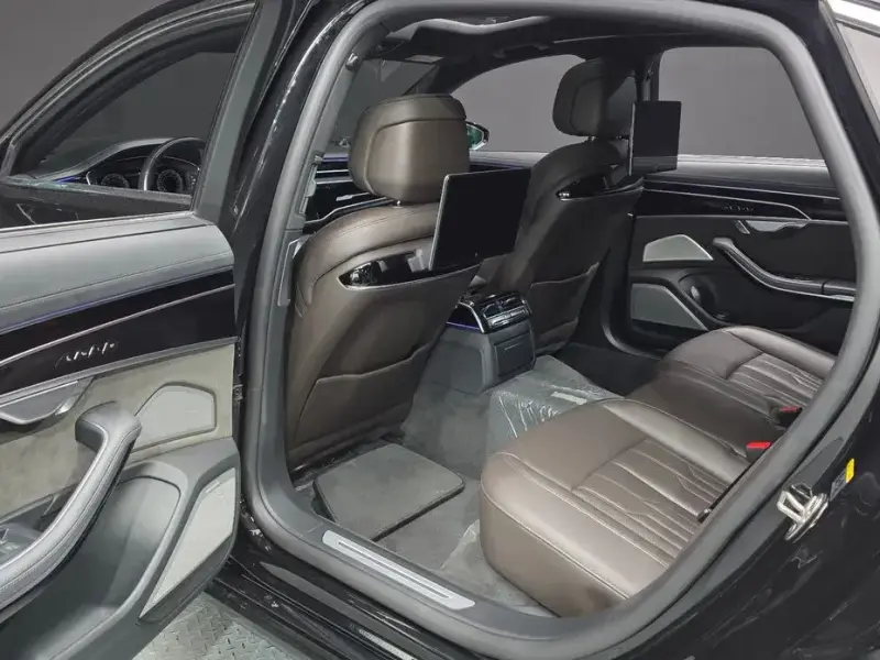 2021 Audi A8 с пробегом 92 522 км