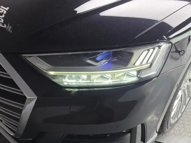 2021 Audi A8 с пробегом 92 522 км