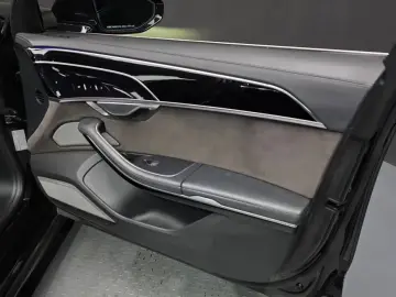 2021 Audi A8 с пробегом 92 522 км