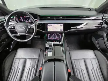 2021 Audi A8 с пробегом 46 618 км