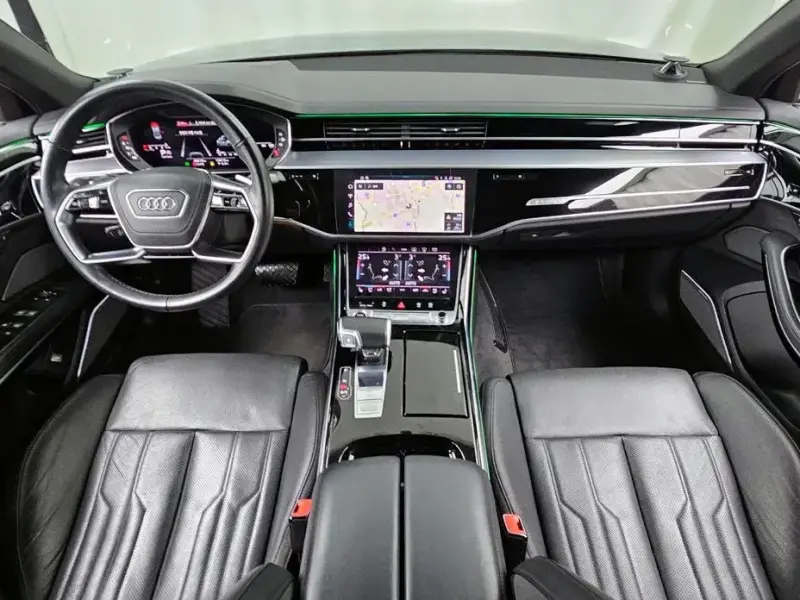 2021 Audi A8 с пробегом 46 618 км