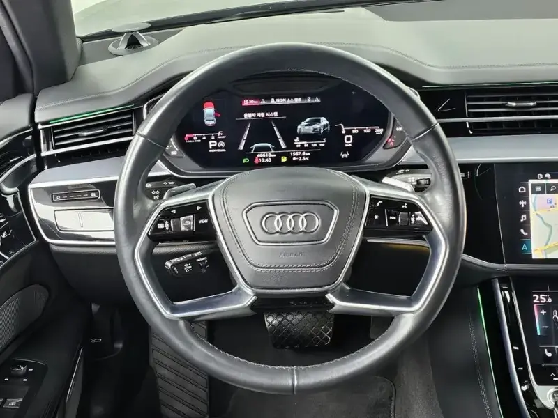 2021 Audi A8 с пробегом 46 618 км