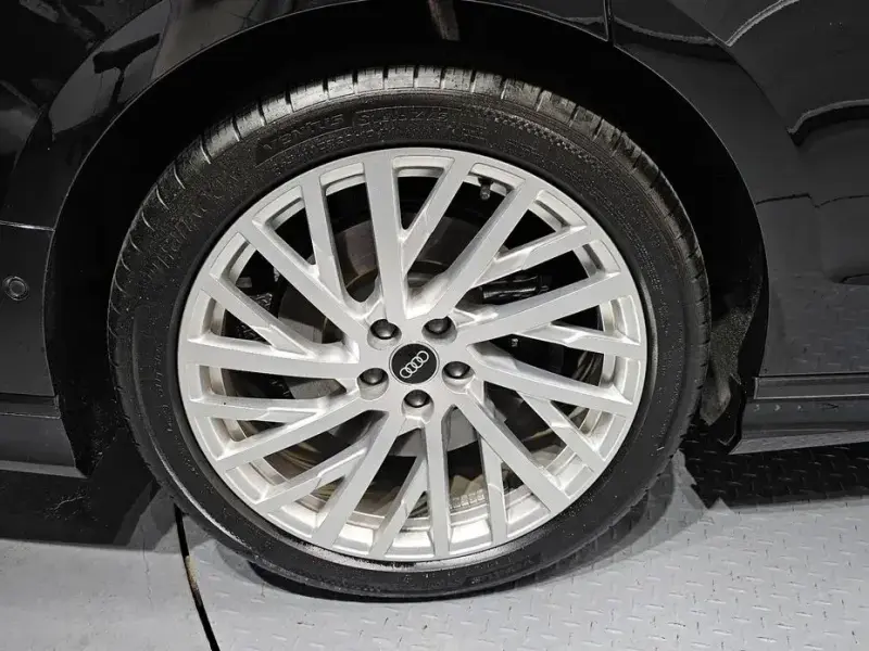 2021 Audi A8 с пробегом 45 311 км