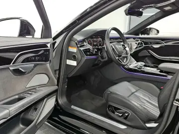 2021 Audi A8 с пробегом 45 311 км
