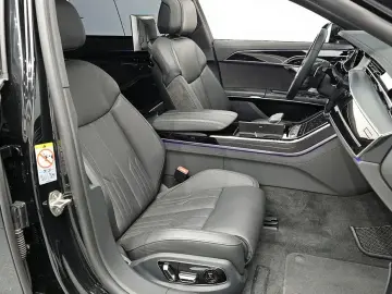 2021 Audi A8 с пробегом 45 311 км