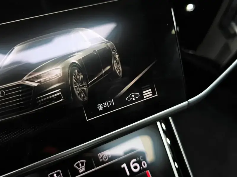 2021 Audi A8 с пробегом 45 311 км