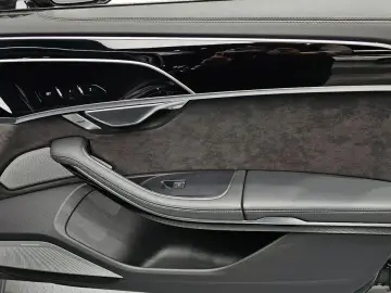 2021 Audi A8 с пробегом 45 311 км