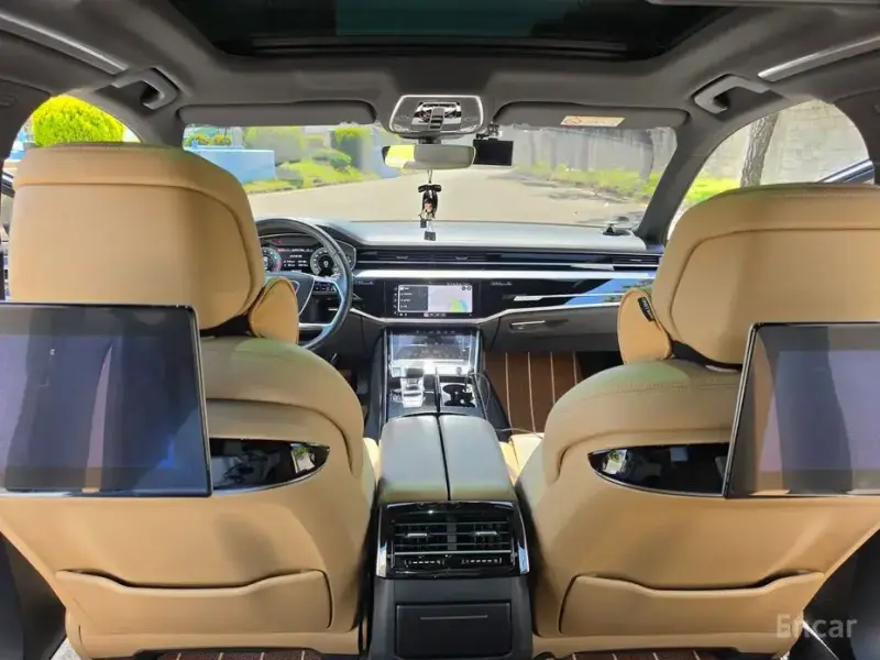 2021 Audi A8 с пробегом 90 717 км