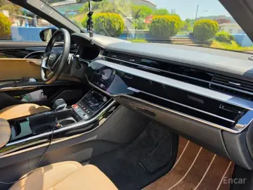 2021 Audi A8 с пробегом 90 717 км