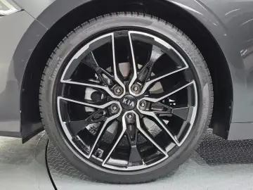 2021 Kia K5 с пробегом 34 507 км