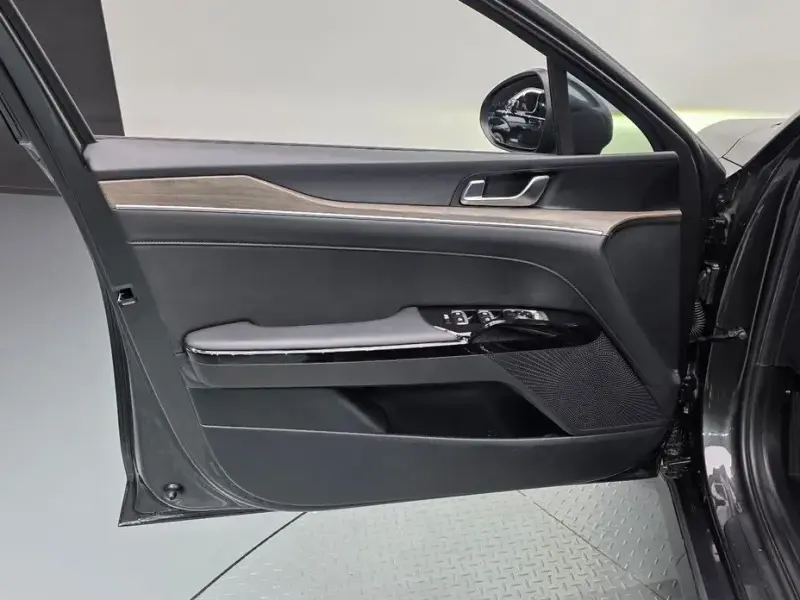 2021 Kia K5 с пробегом 34 507 км