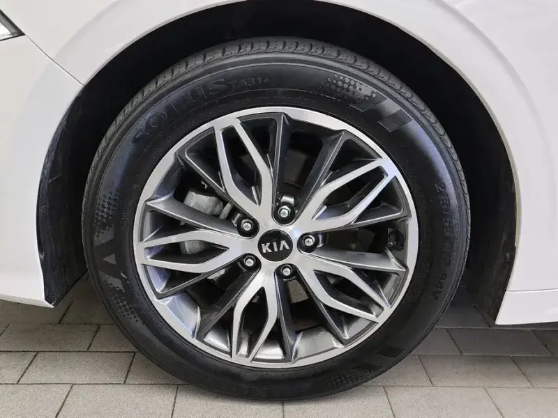2021 Kia K5 с пробегом 47 960 км