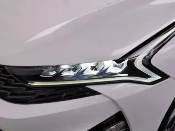 2021 Kia K5 с пробегом 47 960 км