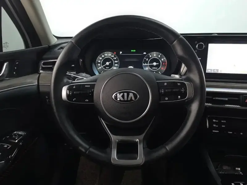 2021 Kia K5 с пробегом 49 902 км