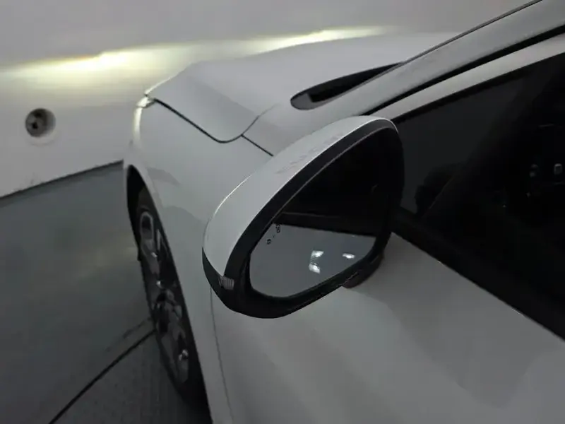 2021 Kia K5 с пробегом 49 902 км