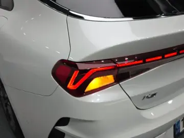 2021 Kia K5 с пробегом 49 902 км