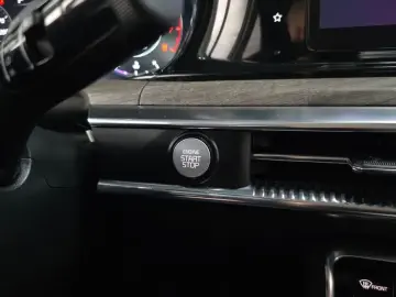 2021 Kia K5 с пробегом 49 902 км