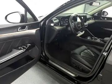 2022 Kia K5 с пробегом 41 561 км