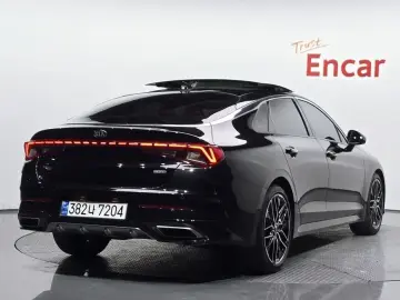 2021 Kia K5 с пробегом 38 579 км