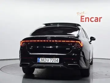2021 Kia K5 с пробегом 38 579 км