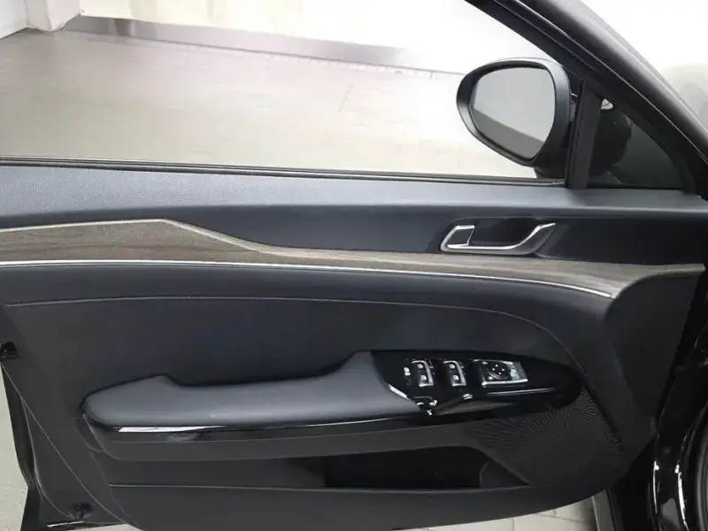 2021 Kia K5 с пробегом 53 949 км