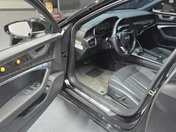 2021 Audi A6 с пробегом 14 090 км