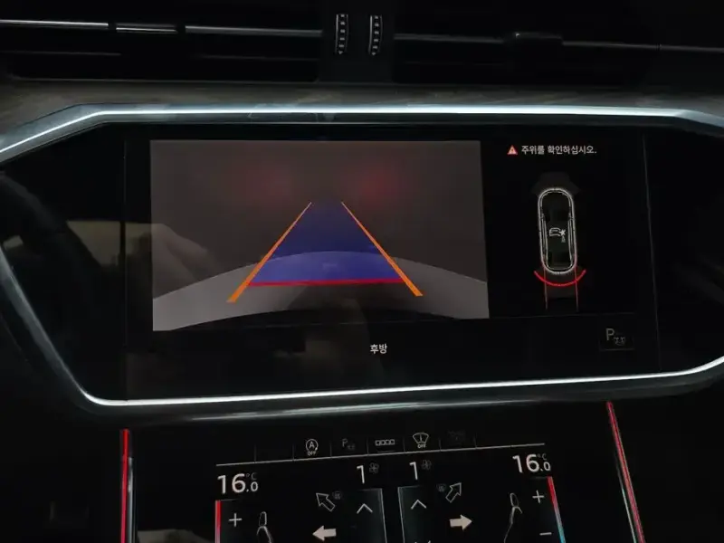 2021 Audi A6 с пробегом 14 090 км