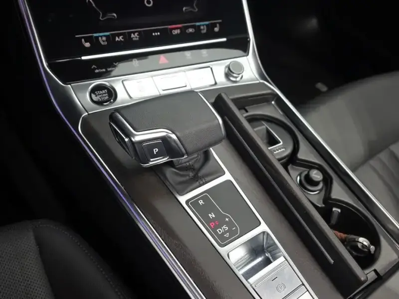 2023 Audi A6 с пробегом 24 714 км