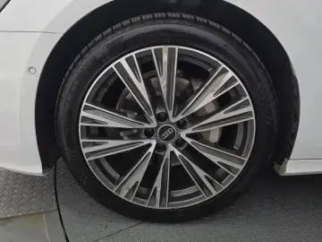 2023 Audi A6 с пробегом 52 651 км