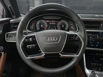2023 Audi A6 с пробегом 52 651 км
