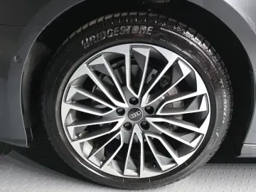 2025 Audi A6 с пробегом 21 467 км