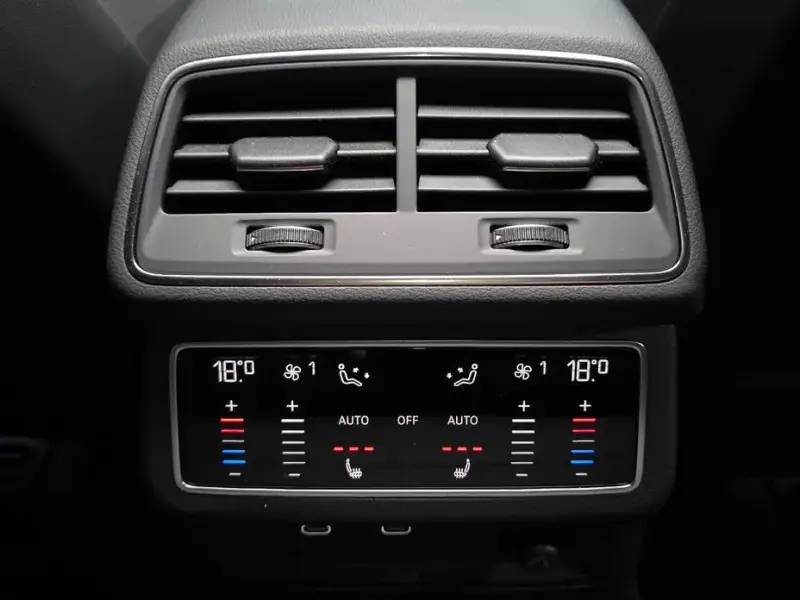 2025 Audi A6 с пробегом 21 467 км