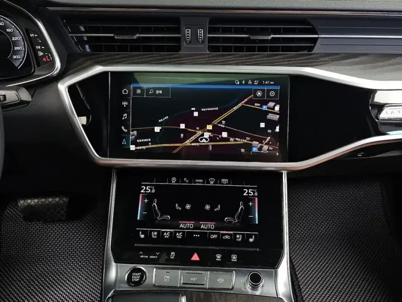 2021 Audi A6 с пробегом 51 992 км