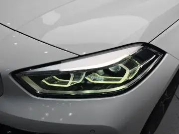 2021 BMW 1 серии с пробегом 43 696 км