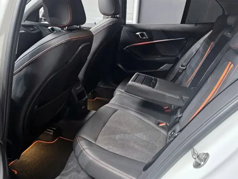 2021 BMW 1 серии с пробегом 43 696 км