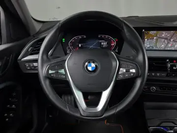 2021 BMW 1 серии с пробегом 91 775 км