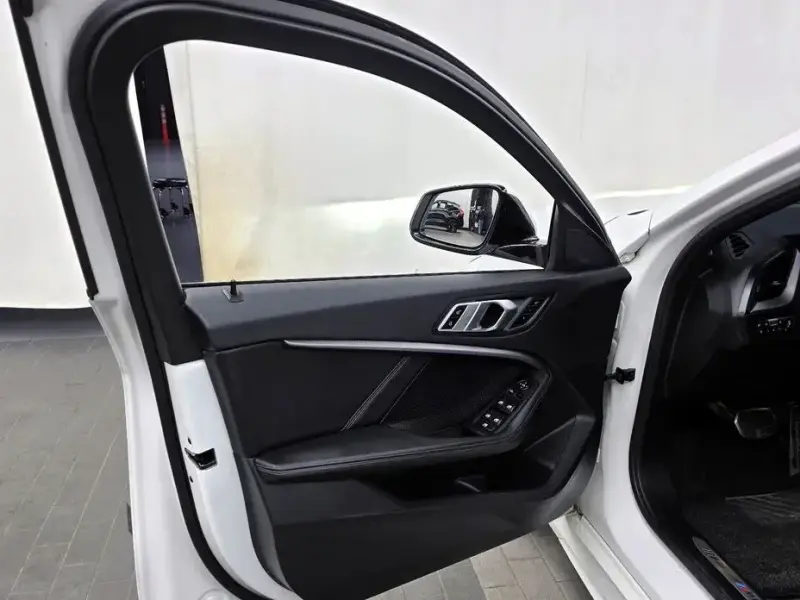 2022 BMW 1 серии с пробегом 44 373 км