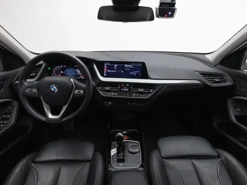 2022 BMW 1 серии с пробегом 40 777 км