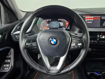 2021 BMW 1 серии с пробегом 104 198 км