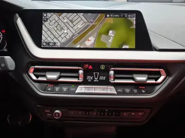 2021 BMW 1 серии с пробегом 82 263 км
